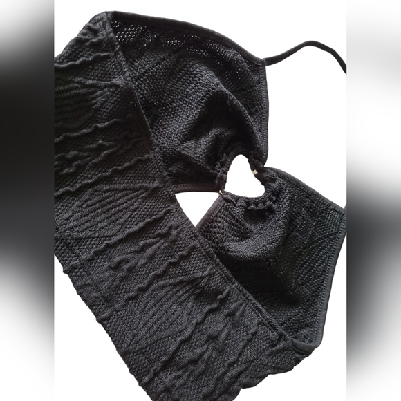 SHEIN | BLK CROP HALTER | FRONT KEY HOLE HEART & TRIANGLE TANK | SIZE SMALL - Picture 8 of 10